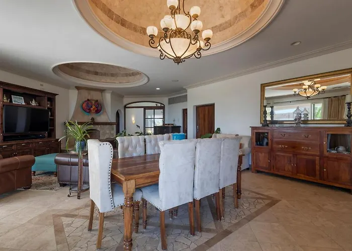Casa Between Two 5-star *