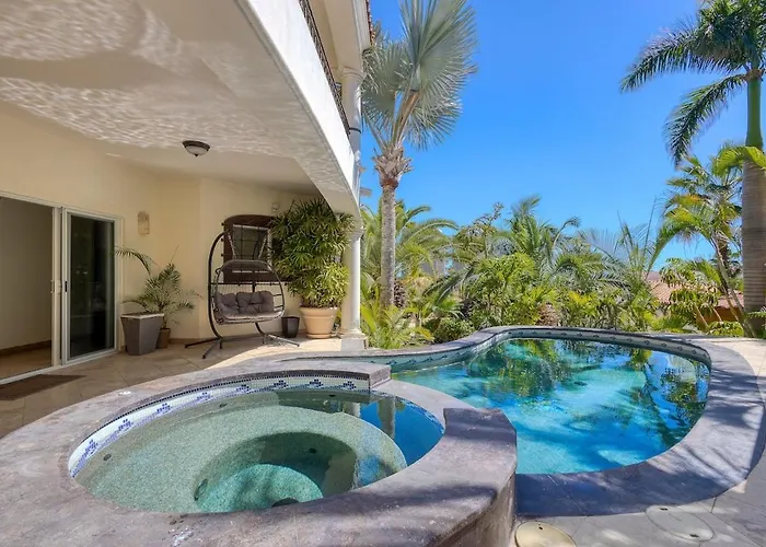 Villa Casa Between Two 5-star *